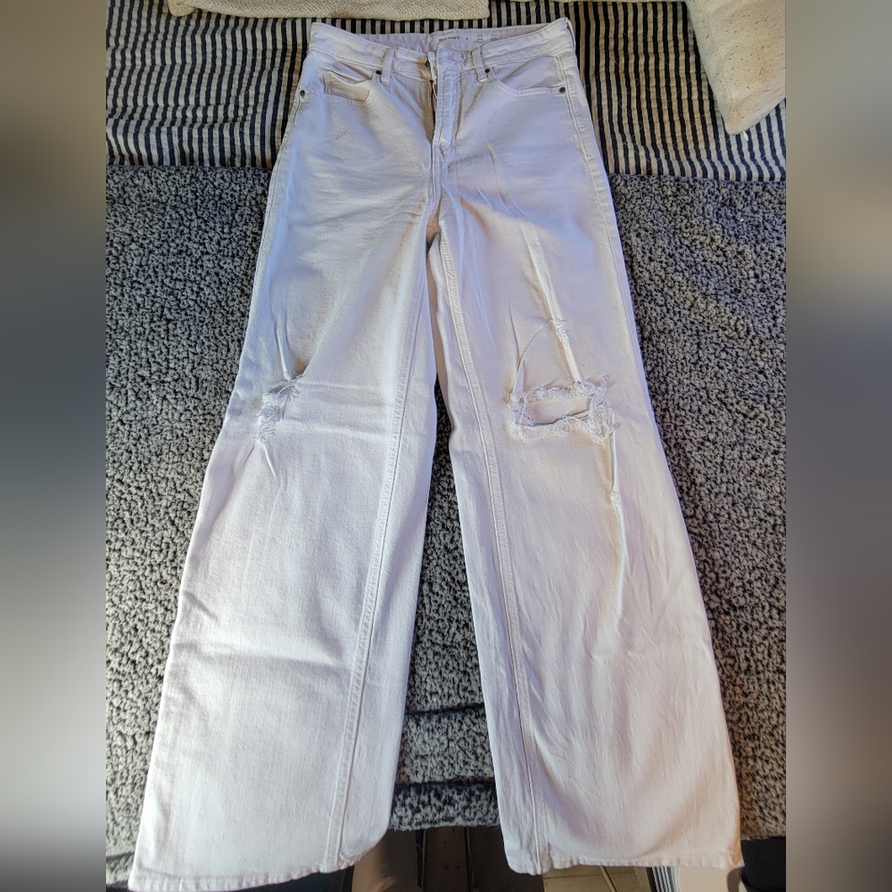 Old Navy Extra High-Waisted Sky-Hi Wide-Leg Jeans